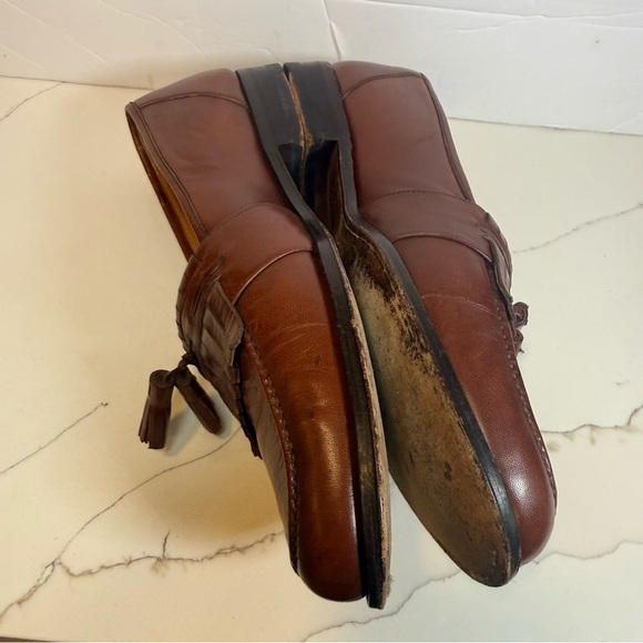 Magnanni Men\'s Brown Leather
Tassel Loafers Size 11 Nice Condition main image 11